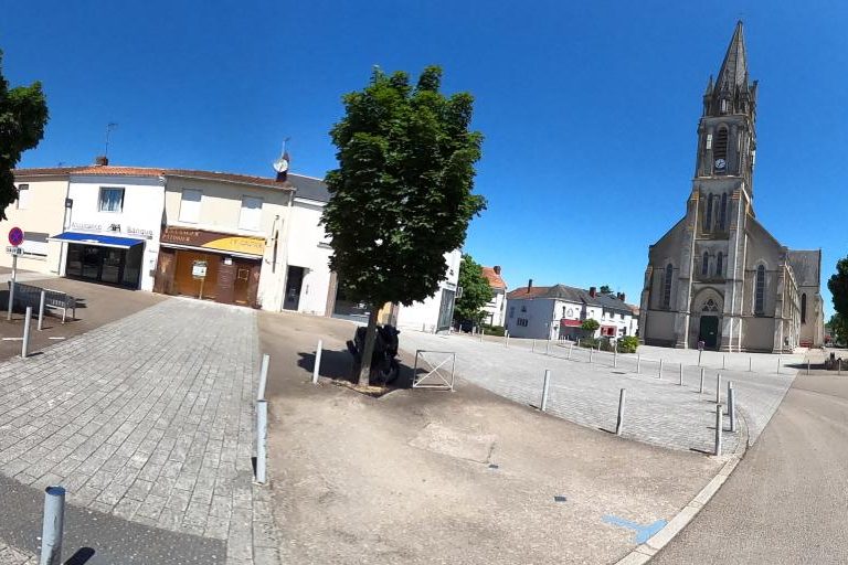 La rue de A Line Hair à Saint-Sebastien-Sur-Loire