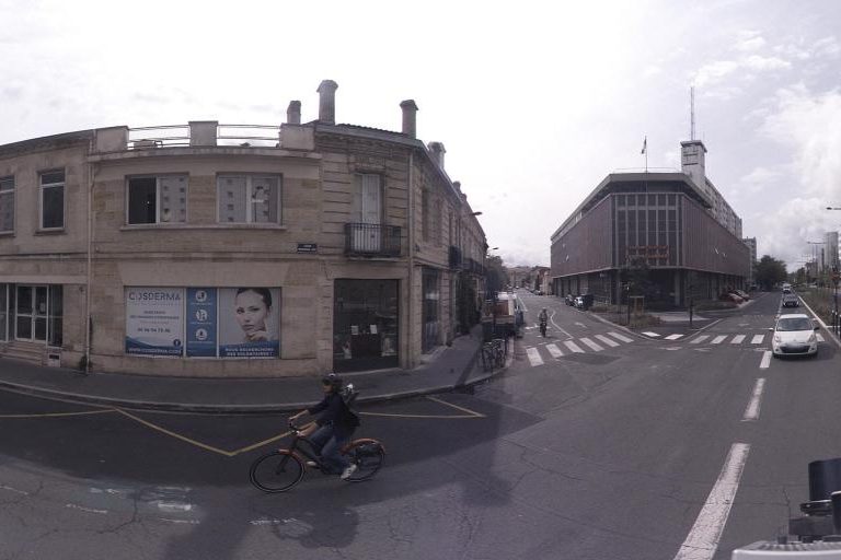 La rue de T&J&rsquo;Hair à Bordeaux