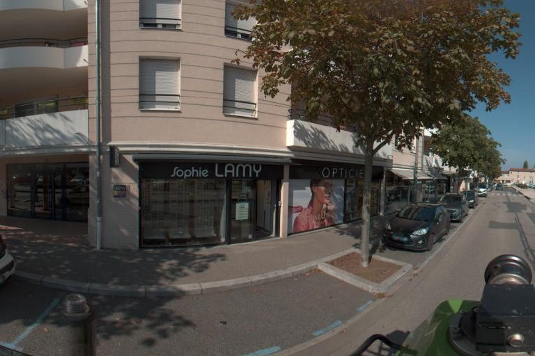 La rue de Un Hair De Beaute à Craponne