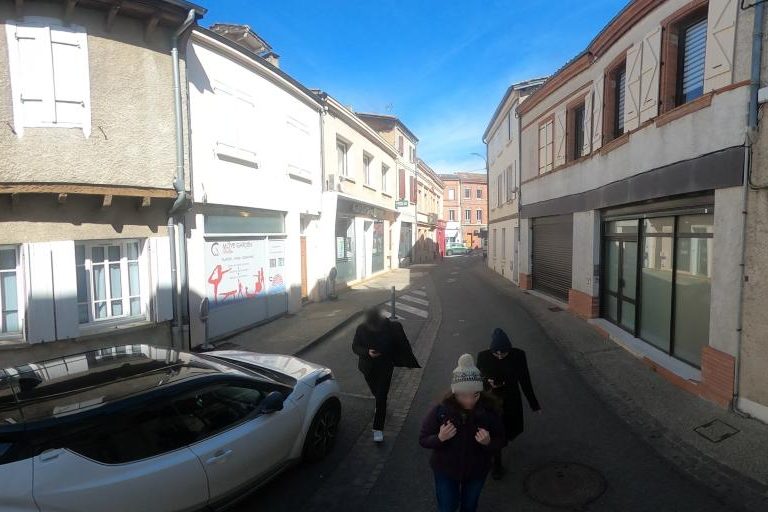 La rue de Bel Hair à L'isle-Jourdain