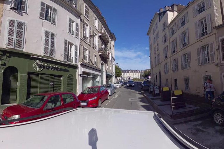 La rue de Luxe Hair By Assiat à Pau
