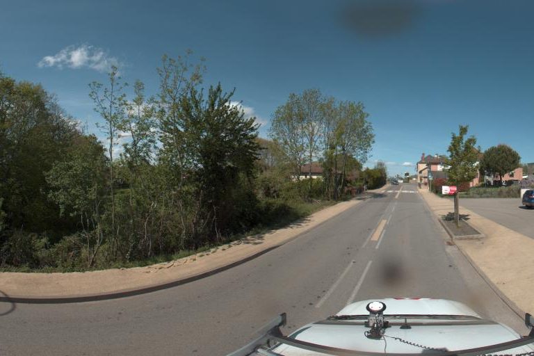 La rue de Hair Beaute Au Naturel à Saint-Hilaire-Bonneval