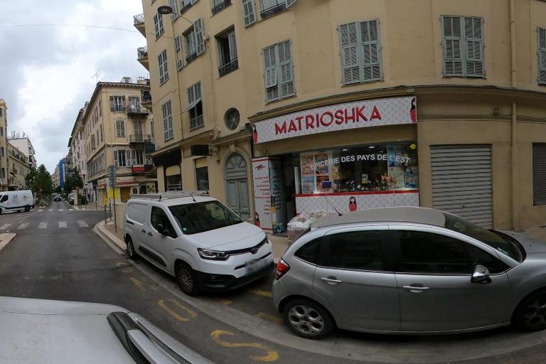 La rue de Ita Hair Coiffure à Nice