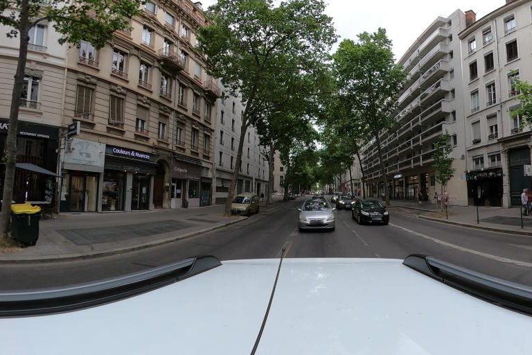 La rue de Beautiful Day Hair à Lyon