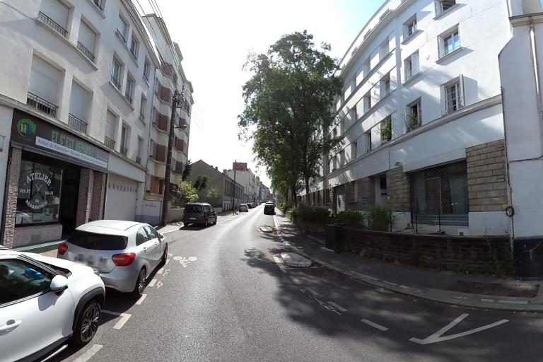 La rue de Nice Hair à Nantes
