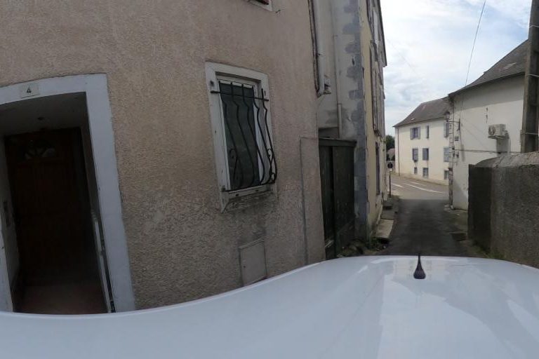 La rue de Blue Hair à Mauleon-Licharre