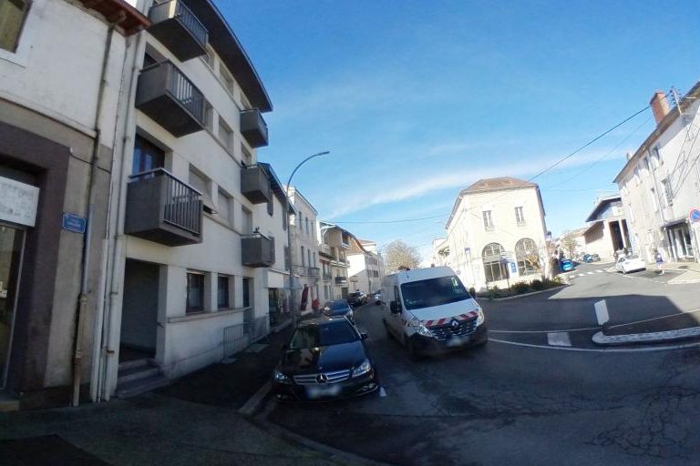 La rue de Pop Hair à Dax