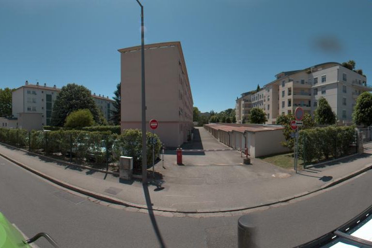 La rue de Hair Make Up à Caluire-Et-Cuire