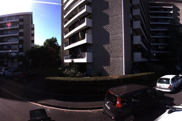 La rue de The Hair Designers à Merignac