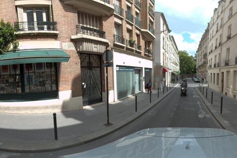 La rue de Malika Mindful Hair à Paris