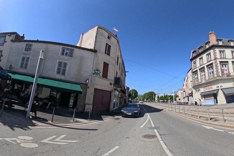 La rue de Les Ciseaux De Benedicte à Clermont-Ferrand
