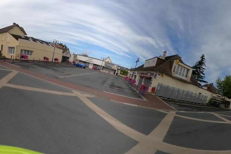 La rue de Les Ciseaux D&rsquo;Elise à Cuverville