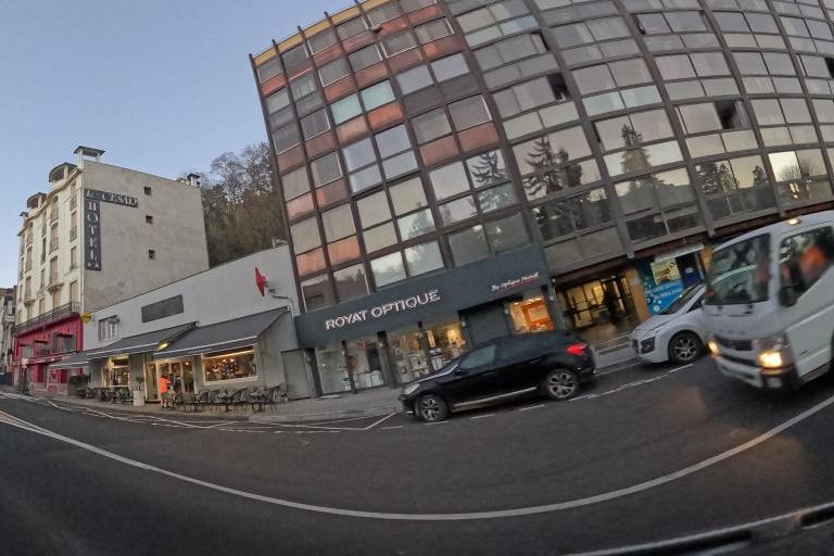La rue de Les Ciseaux De Charlotte à Royat