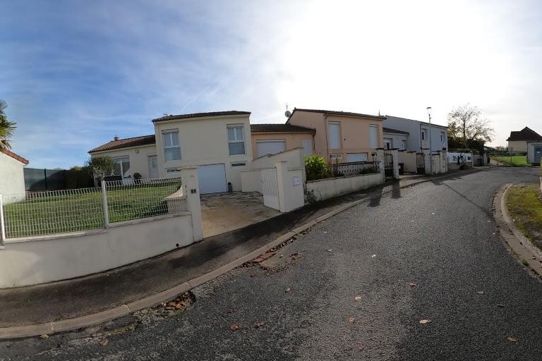 La rue de Les Ciseaux De Cynthia à Soulanges