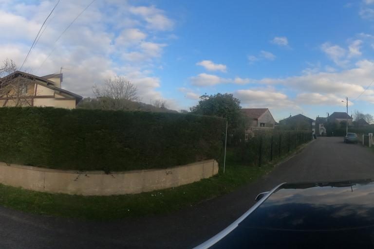 La rue de Les Ciseaux De Oonna à Puyoo