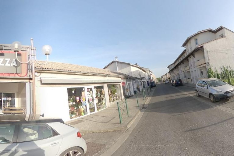 La rue de Les Ciseaux De Nathalie à Morcenx-La-Nouvelle
