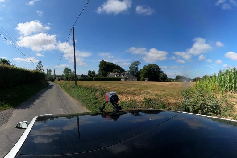 La rue de Les Ciseaux De Marion à Yebleron